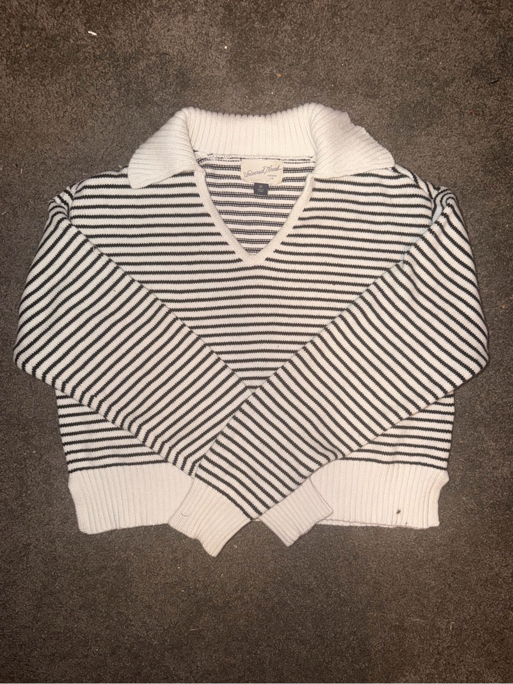 Universal Thread Black and White Striped V-Neck Sweater with Fold-Over Collar